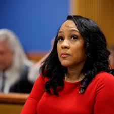 Georgia Case Against Trump Takes Big Hit as Fani Willis Fights  Disqualification