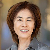 Vivian Beebe's Instagram, Twitter & Facebook