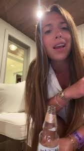 Lindsay Bumgarner's Instagram, Twitter & Facebook