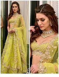 Amazing Light Green Traditional Dress Chicladies Uk Saree Hairstyles Lehenga Hairstyles Indian Bridal Dress
