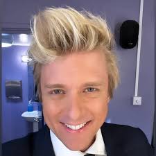 Jonathan Ansell G4 (@jonathanansell) • Threads, Say more