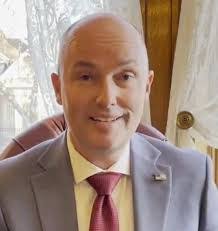 Jason Beesley's Instagram, Twitter & Facebook