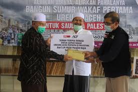 Ahmad qodri abdillah azizy, ma lahir : Dayah Mudi Mesra Samalanga Salurkan Donasi Bangun Sumur Wakaf Pertama Orang Aceh Di Palestina Acehsatu