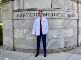The student health fee is required as part of enrollment at harvard, and covers most services at harvard university health services (huhs). How To Get Into Harvard Medical School According To Students