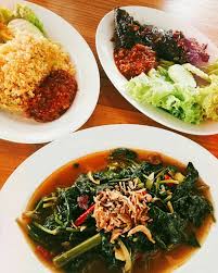 Ayam Ayam Ayam Kangkung Remember When U Re Hungry Just Eat Dont Think Bout Calories Just Think That Ur Hungry Food Eat Real Food Food Plating Food