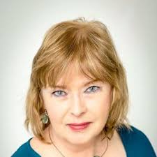 Amazon.com: Hannah Rowan: books, biography, latest update