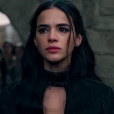 Fizemos a análise dos figurinos da princesa catarina (bruna marquezine) de deus salve o rei veja os looks da vilã e entenda a moda mediev. Deus Salve O Rei Humor On Twitter Hahahaha Dsr Dsor Catarina Brunamarquezine Deussalveorei Deussalveorei Brumarquezine