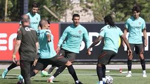 Vamos conferir como foi a estreia da tricampeã espanha na euro 2020. Euro 2020 Ao Minuto Covid 19 Continua A Perturbar Espanha Portugal Fecha Preparacao A Vencer E Selecionador Da Dinamarca Critica Uefa Euro 2020 Jornal Record