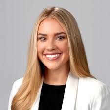 Cece Cobb's Instagram, Twitter & Facebook