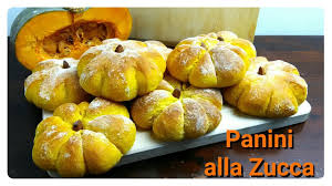 25 g di lievito di birra fresco. Panini Alla Zucca Sofficissimi Youtube