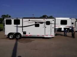 Bend For Sale Horse Trailer With Living Quarters Craigslist Horse Trailer Horse Trailer Living Quarters Horse Trailers