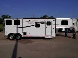 It includes all the features of the standard duty. Bend For Sale Horse Trailer With Living Quarters Craigslist Horse Trailer Horse Trailer With Living Quarters Horse Trailers