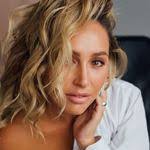 Arlena Sargent's Instagram, Twitter & Facebook