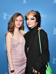 Amber is used in jewelry. Berlinale Archive Always Amber