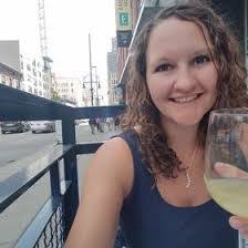 Lisa Obermeyer's Instagram, Twitter & Facebook