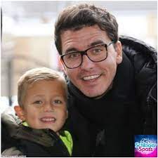 Maybe you would like to learn more about one of these? Schlagerspass Jan Smit Und Sein Sohn Senn So Suss Facebook