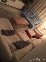 كنب للبيع نظيف ومريح حشوة من الريش