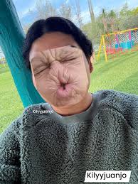 Asi me sieto cuando me dicen “Pero no pongas cara de clo”