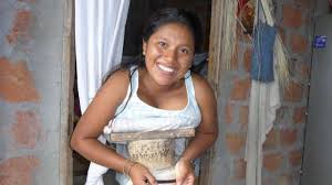 Dieses friedliche beisammensein ist nicht nur für die bevölkerung eine große bereicherung, sondern auch für touristen. Der Wert Der Menschen Panorama