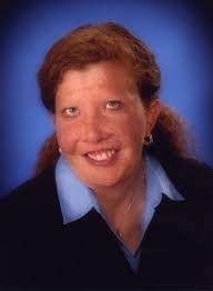 Robin August's Instagram, Twitter & Facebook