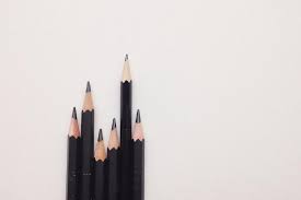 Mari kita menukar wajah atau foto anda di galeri foto ke dalam potret diri pensil yang cantik. Panduan Anda Memahami Jenis Pensil Grafit