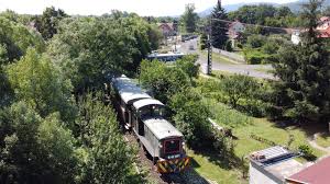 Aktuális hírek, információk a borzsonyikisvasutak. Tobb Mint 1 5 Milliard Forintbol Ujul Meg A Kismarosi Kisvasut Csodalatosmagyarorszag Hu