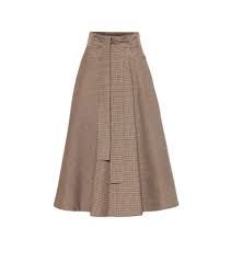 Maybe you would like to learn more about one of these? Manis Dan Gak Bosenin Pastikan Kamu Punya 5 Jenis Rok Lucu Ini