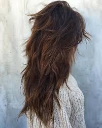Very short layers throughout the top, giving her hair tons of volume. Choppy Layered Hairstyles For Long Hair Novocom Top