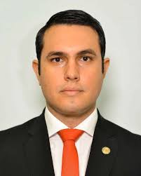 Hernán Rivas sigue como juez de jueces y JEM en manos de cartismo