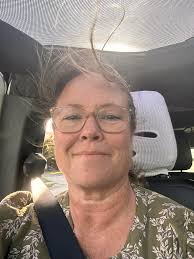 Introduction and photo sharing