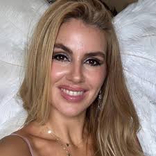 Lady in Homestead is asking for help. She discovered a momma cat with  kittens because she heard one of the kittens crying. It's been raining a  lot here. She can't bring them