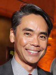 Tôi sẵn sàng, bất cứ lúc nào, thực hiện bài kiểm tra nói dối để chứng minh lời tố cáo của mình là đúng sự thật. Is Ray Fisher Lying About What Went Down On The Justice League Set Film Daily