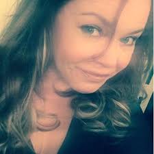 Angelika Klinger (@AngelikaKSears)