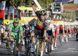 Jul 18, 2021 · the 2021 tour de france became a grand cru for the belgians: Tour De France 2021 Wout Van Aert Gewinnt Schlussetappe Tadej Pogacar Ist Gesamtsieger Cyclingmagazine