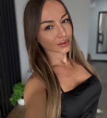 What a great idea and how cool would that look at night!!!