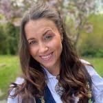 Emma Huth's Instagram, Twitter & Facebook