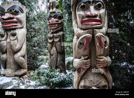 Wood carving british hi-res stock photography and images