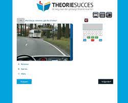 Leer gemakkelijk de auto, motor en scooter theorie examens van het cbr in de app. Online Voor Je Auto Theorie Examen Oefenen