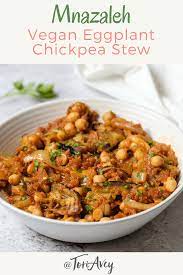 Mnazaleh Toriavey Com Easy Healthy Middle Eastern Vegan Recipe With Chickpeas Tomato Eggplant And Onion Eggplant Stew Recipe Eggplant Dishes Stew Recipes