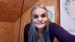 ALPHA & OMEGA. Funkstille