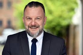 Ian Shrimplin Financial Advisor — Amber River