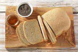 Superfood In Scheiben Brot Mit Chiasamen Und Honig Experiencefresh Brot Backen Lebensmittel Essen Rezepte