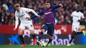 La salida de munir el haddadi dejó desprotegida la posición de delantero centro que el técnico ernesto valverde pidió resolver de manera rápida. Ernesto Valverde Charges Kp Boateng To Work His Way Into Barcelona Squad Football Made In Ghana