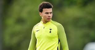 His father is nigerian, of yoruba background. Pengalaman Mengerikan Perampok Berpisau Terobos Rumah Bintang Hotspur Dele Alli Fajar