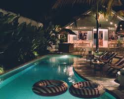 Swimming pool lighting is made easy with help from brands like pentair. 10 Best Solar Pool Lights Their Reviews Solar Power Nerd
