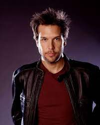 Dane Cook The Fact That Anyone Enjoys This Man S Stand Up Immediately Makes Him Overrated Dane Cook Comedians Actors