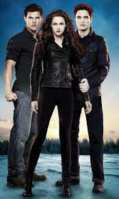 Pin By Ravi On Twilight Saga Twilight Saga Twilight Breaking Dawn Vampire Twilight