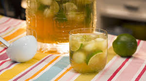 Caipirinha Bowle Von Perle Chefkoch Caipirinha Bowle Wodka Rezepte Bowle Rezepte Mit Alkohol