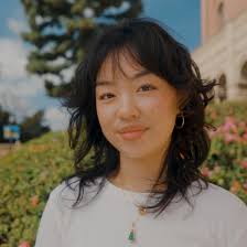 inside scoop with one of our UIC alum👀 Starring Cynthia Produced by Elisa  Chen