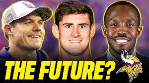 Vikings make controversial player inactive, dress promising rookie for the  first time